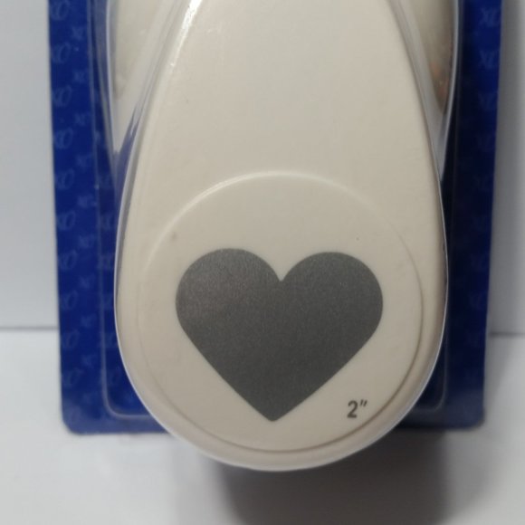 Lever Action Craft Paper Punch Heart - Picture 3 of 9